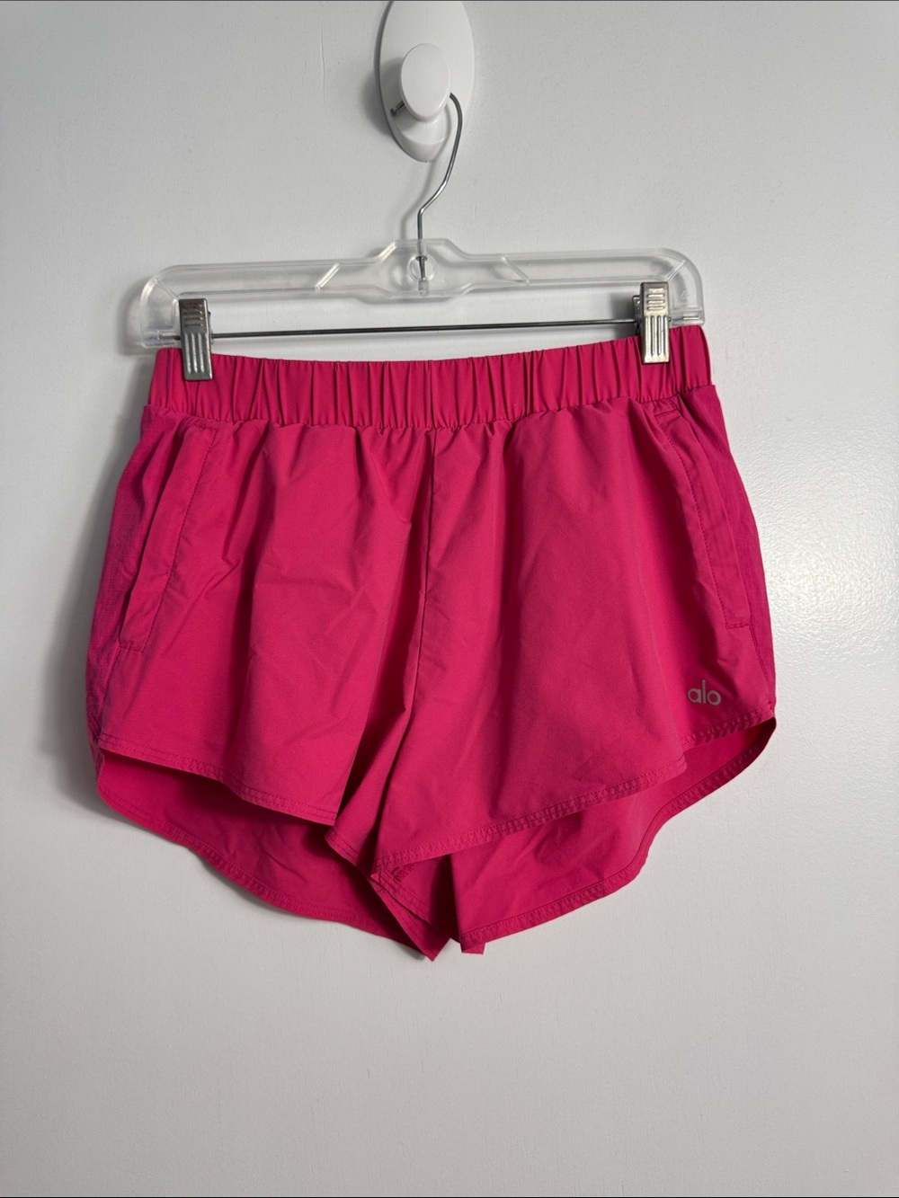 Alo Yoga Pink Shorts Size Small - Picture 2 of 8
